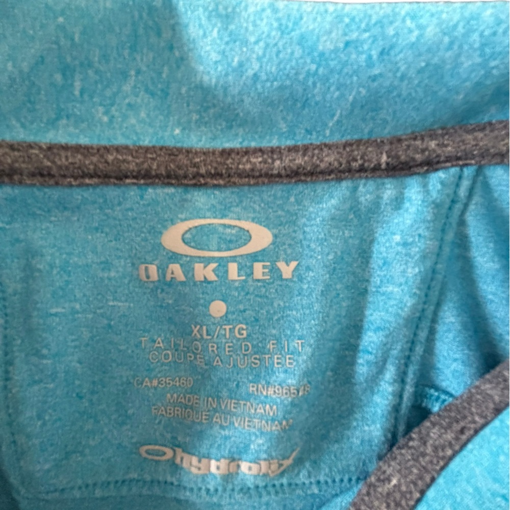Oakley- golf‎ polo-XL - Picture 2 of 3